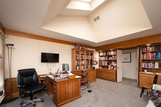 2820 Wind Pump Road, Fort Wayne, IN 46804