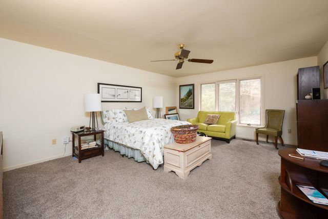 2820 Wind Pump Road, Fort Wayne, IN 46804