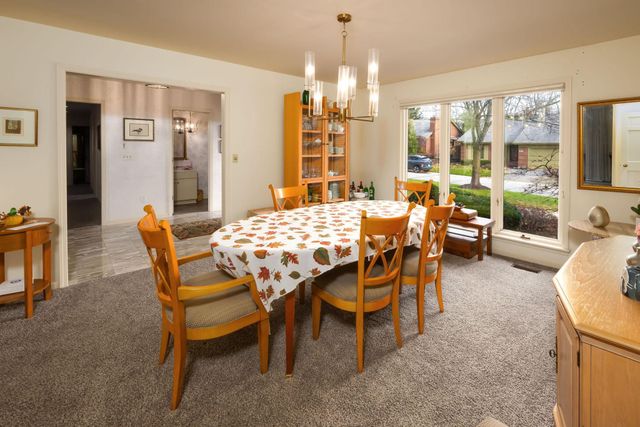 2820 Wind Pump Road, Fort Wayne, IN 46804