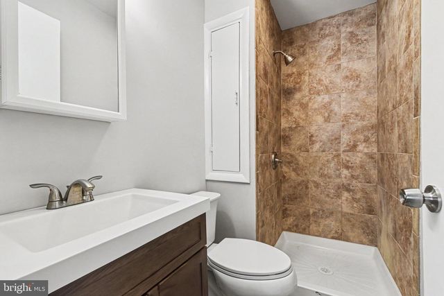 137 W VINE ST, Shiremanstown, PA 17011