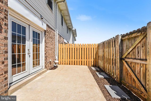 137 W VINE ST, Shiremanstown, PA 17011