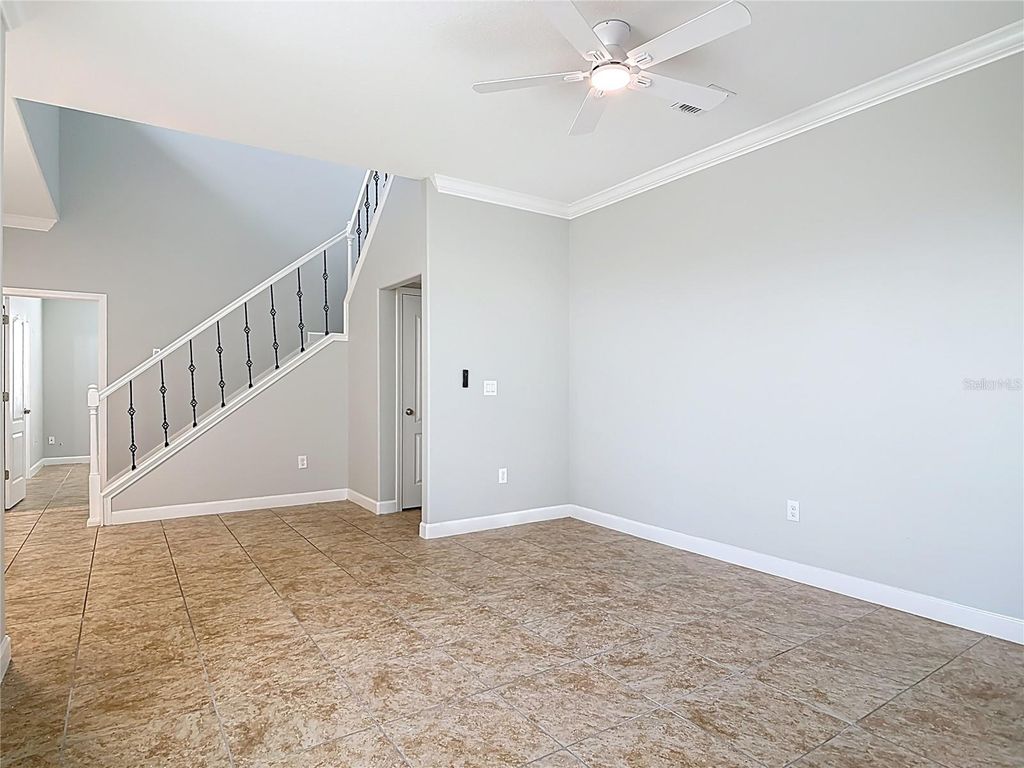 Image 15 of property listing at 4764 COPPOLA DRIVE, Mount Dora, FL 32757