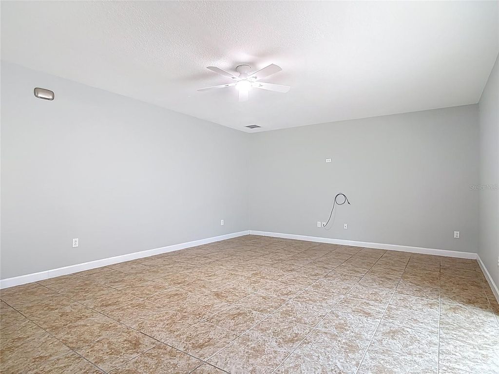 Image 32 of property listing at 4764 COPPOLA DRIVE, Mount Dora, FL 32757