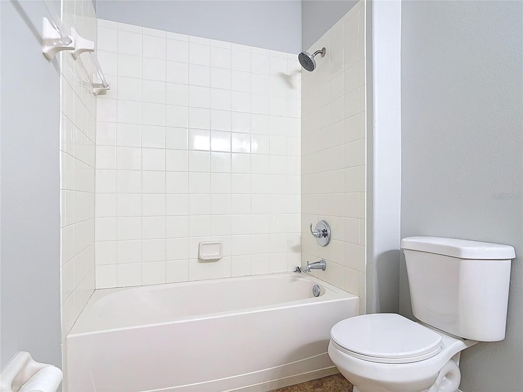 Image 41 of property listing at 4764 COPPOLA DRIVE, Mount Dora, FL 32757