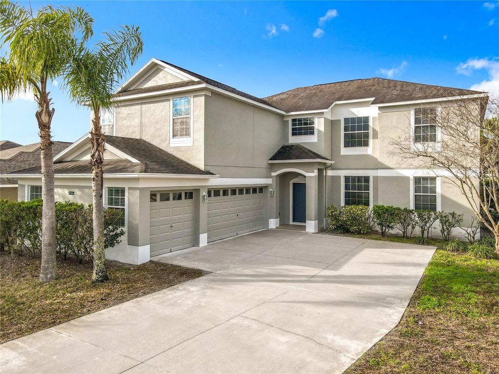Image 9 of property listing at 4764 COPPOLA DRIVE, Mount Dora, FL 32757