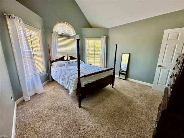 101 Fleetney CIR, Smithfield, VA 23430