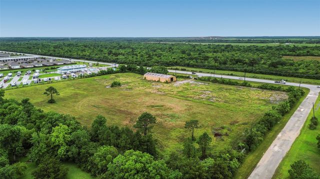 4011 Fm 2004 Road, La Marque, TX 77568