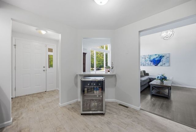 77 Willow Pond Dr 77, Rockland, MA 02370