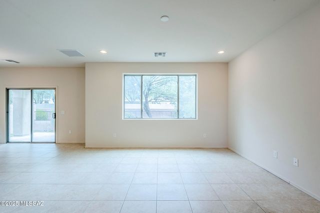 4226 N Harvest Canyon Lane, Tucson, AZ 85718