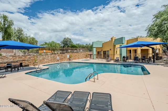 4226 N Harvest Canyon Lane, Tucson, AZ 85718