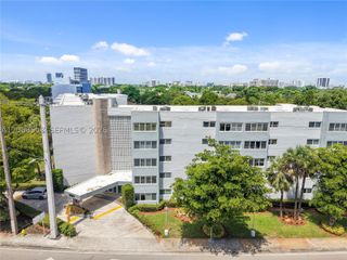 2690 SW 22nd Ave 301, Miami, FL 33133