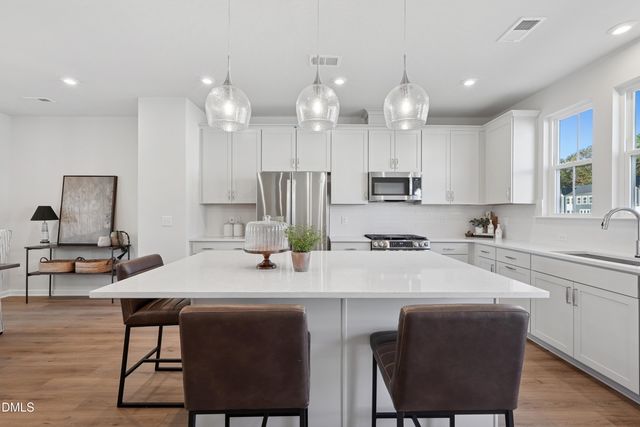 1062 Zelkova Lane, Chapel Hill, NC 27517