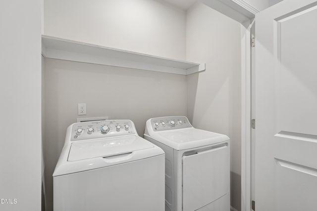 1062 Zelkova Lane, Chapel Hill, NC 27517
