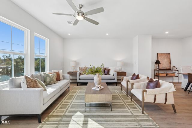 1062 Zelkova Lane, Chapel Hill, NC 27517