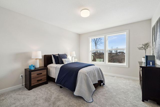 4866 128th Circle NE, Blaine, MN 55449