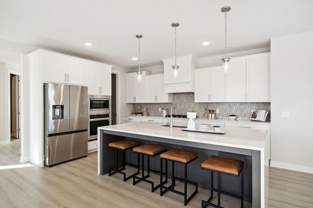 4866 128th Circle NE, Blaine, MN 55449