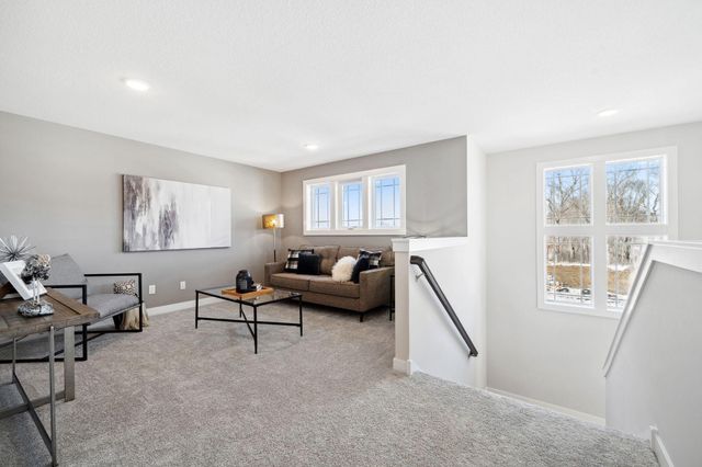 4866 128th Circle NE, Blaine, MN 55449