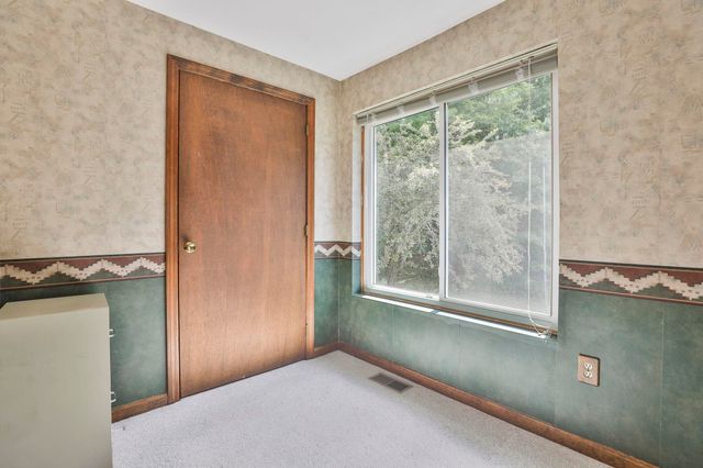 3 Friar Tuck Court, Merrimack, NH 03054
