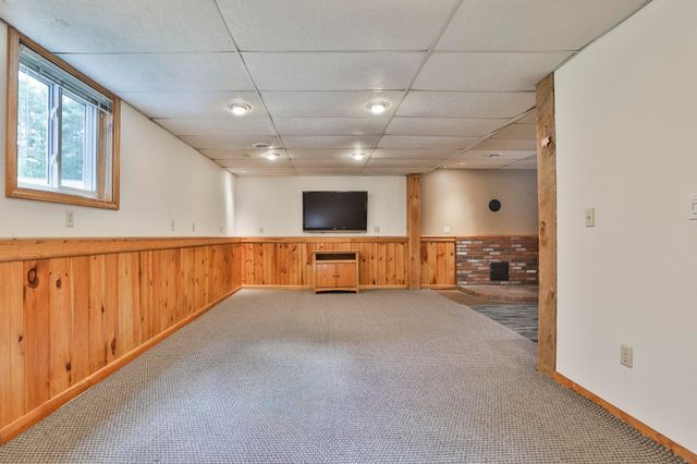 3 Friar Tuck Court, Merrimack, NH 03054