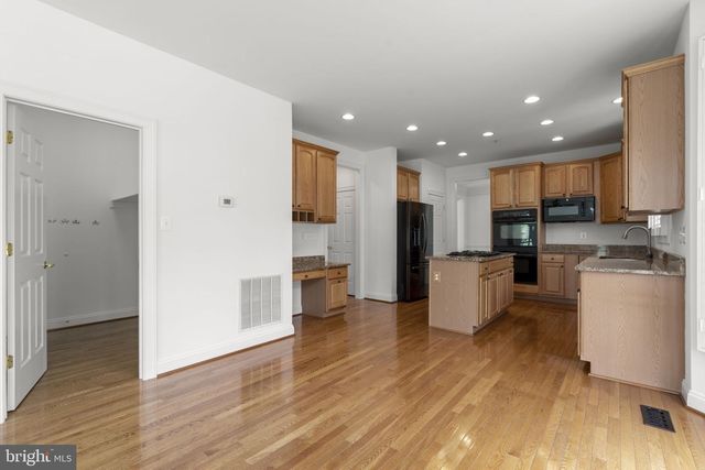 18840 LIBERTY MILL RD, Germantown, MD 20874