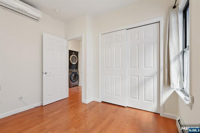 32 Hudson Terrace 2, Edgewater, NJ 07020