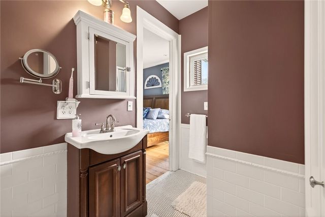 127 Maple Avenue, Victor, NY 14564