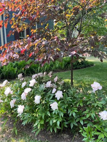 127 Maple Avenue, Victor, NY 14564