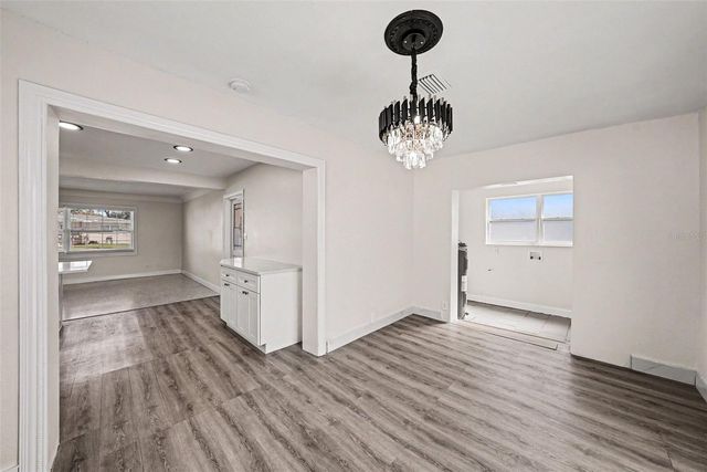 1514 W RIVER LANE, Tampa, FL 33603