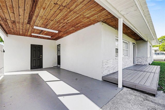 1514 W RIVER LANE, Tampa, FL 33603