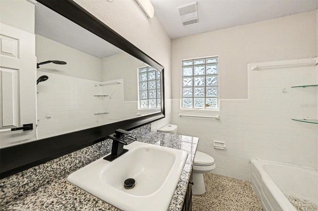 1514 W RIVER LANE, Tampa, FL 33603