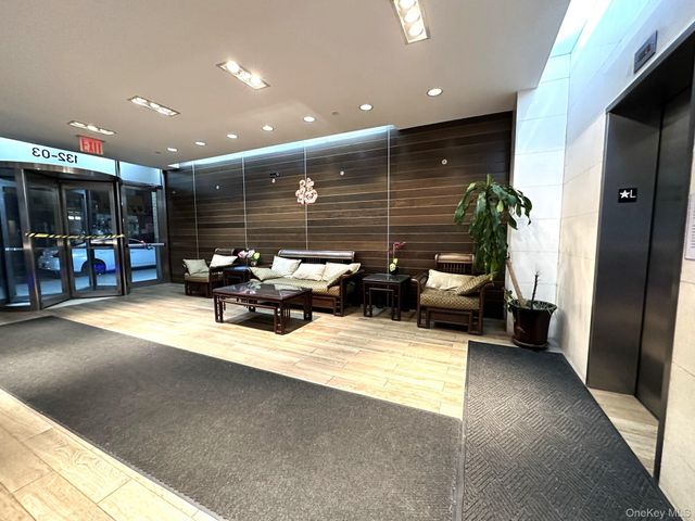 132-03 Sanford Avenue 7E, Flushing, NY 11355