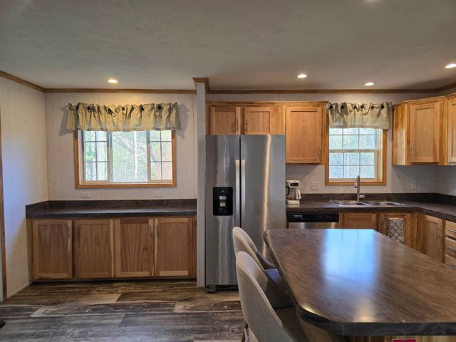 72 Sawmill Road, Pownal, VT 05261