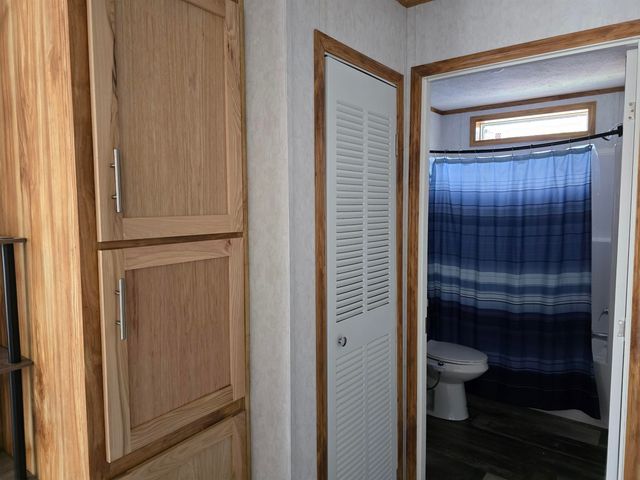 72 Sawmill Road, Pownal, VT 05261