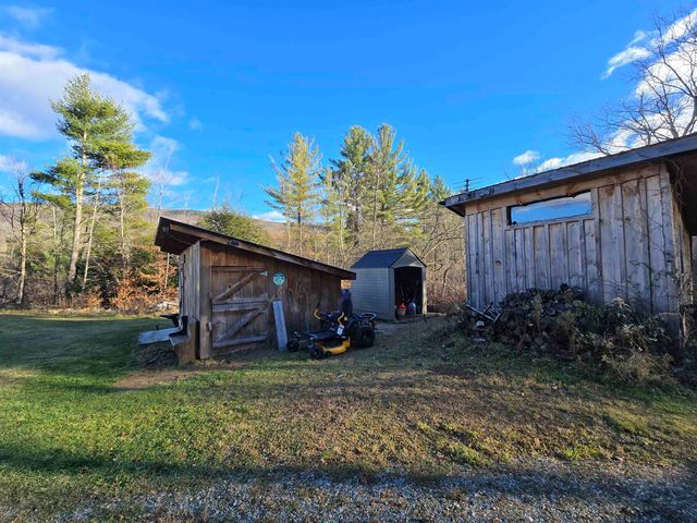 72 Sawmill Road, Pownal, VT 05261