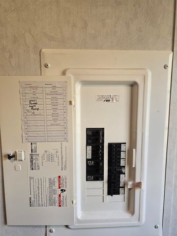 72 Sawmill Road, Pownal, VT 05261