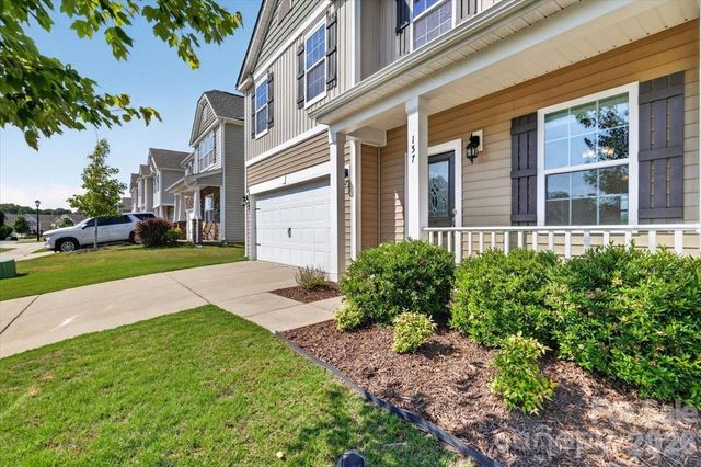 157 Kingsway Drive, Mooresville, NC 28115