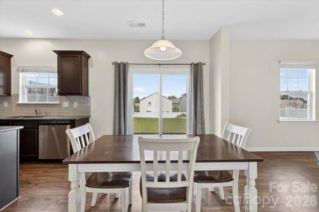 157 Kingsway Drive, Mooresville, NC 28115