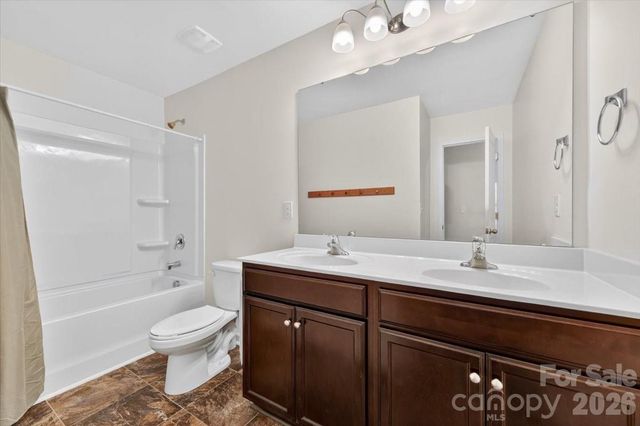 157 Kingsway Drive, Mooresville, NC 28115