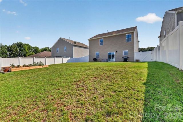 157 Kingsway Drive, Mooresville, NC 28115