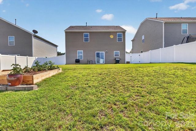 157 Kingsway Drive, Mooresville, NC 28115