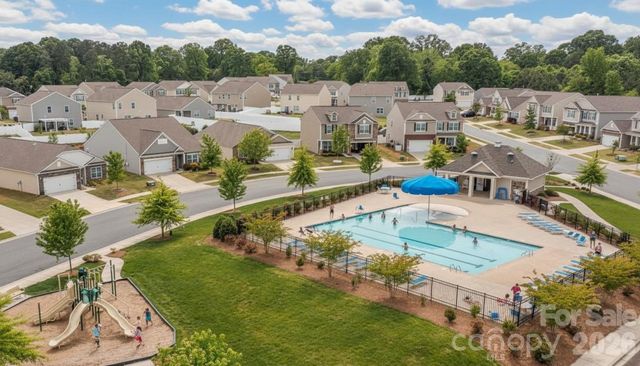 157 Kingsway Drive, Mooresville, NC 28115
