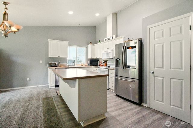 22423 Bluewater Drive SE, Yelm, WA 98597