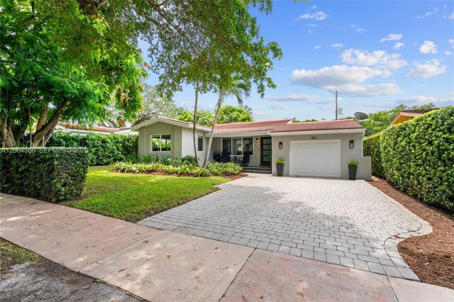 810 Venetia Avenue, Coral Gables, FL 33134