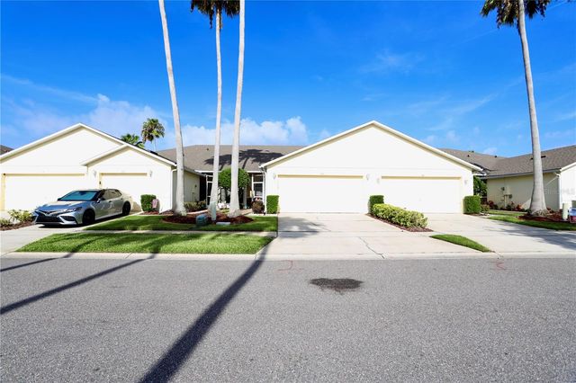 170 CLUB VILLAS LANE, Kissimmee, FL 34744