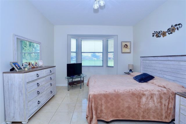 170 CLUB VILLAS LANE, Kissimmee, FL 34744