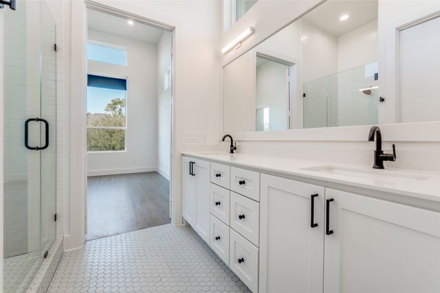 4718 Bryan Street 202, Dallas, TX 75204