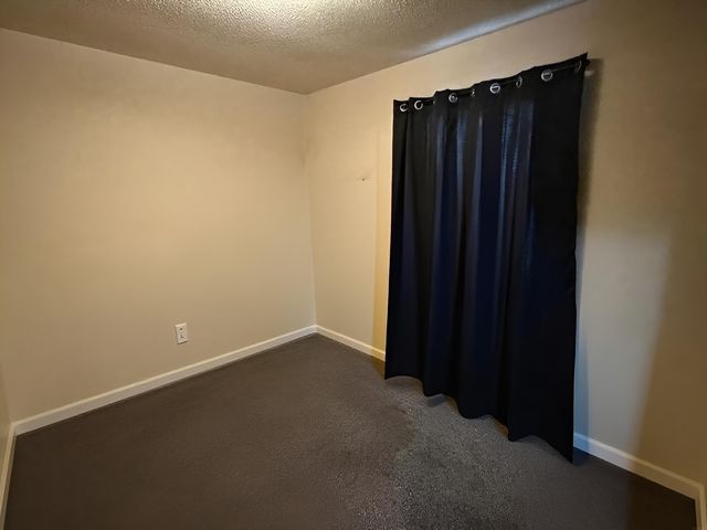1043-1045 Minnesota Street, Waterloo, IA 50702