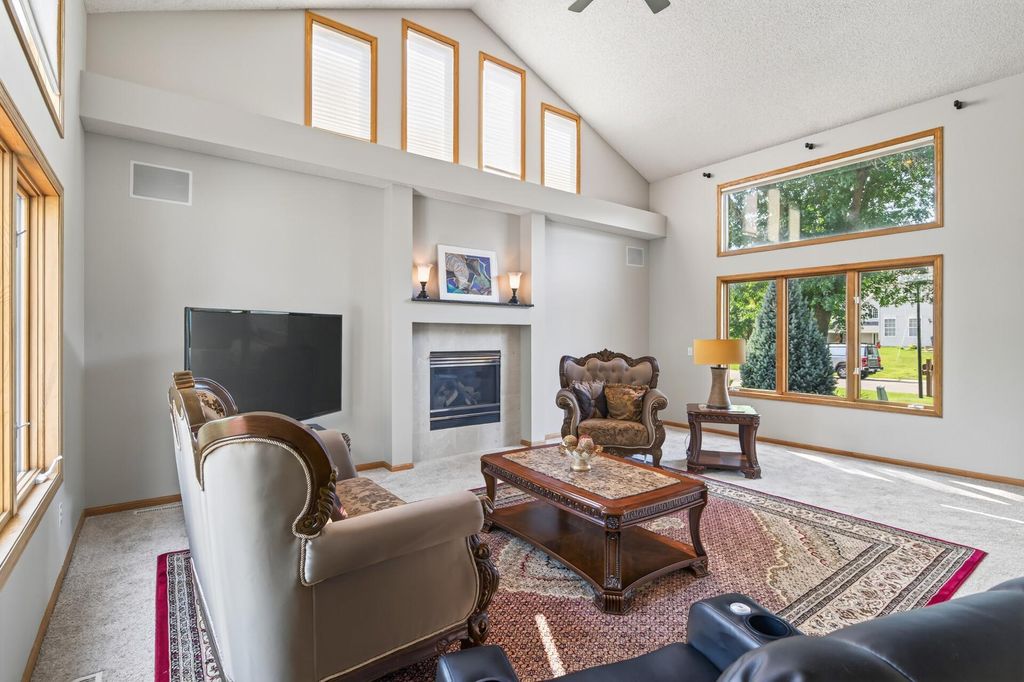 17126 Jonathan Court, Lakeville, MN 55044 — photo 5