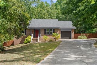 253 Sheffield Court, Raeford, NC 28376
