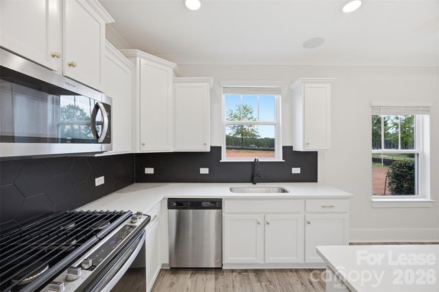 21216 Sanctuary Drive, Lancaster, SC 29720
